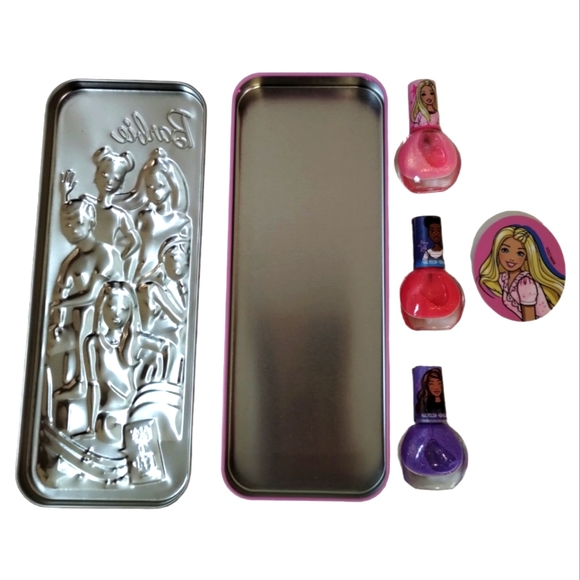 Barbie Nail Polish Make Up Case - Picture 6 of 10